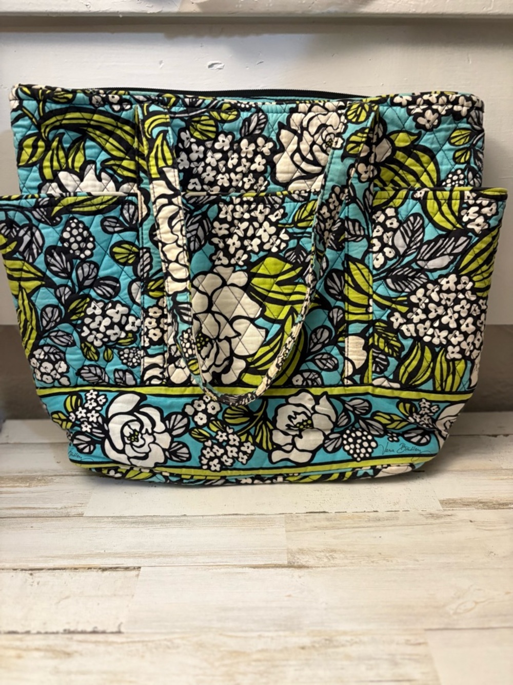 Vera Bradley Turquoise, White and Lime Floral Quilted Tote Island Bloom Retired